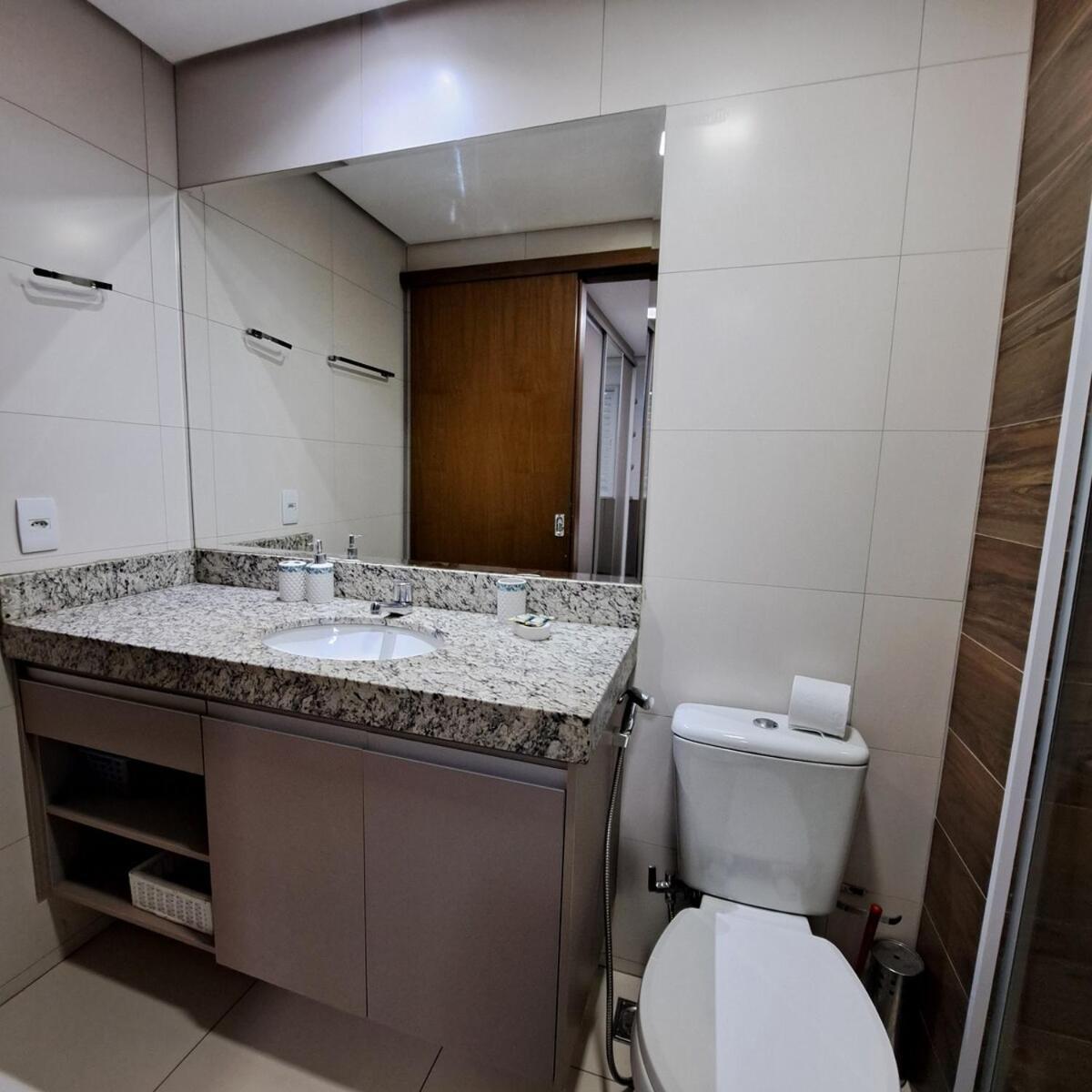 Conforto E Lazer Na Rua Do Hospital Einstein! Apartment Goiania
